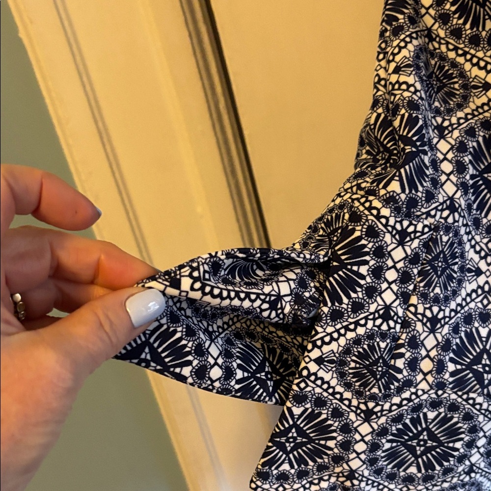 Jude Connally Navy Patterned Split-Neck Tunic Top - image 4